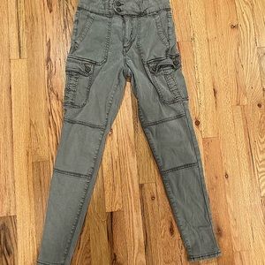 Green American Eagle pants size 2